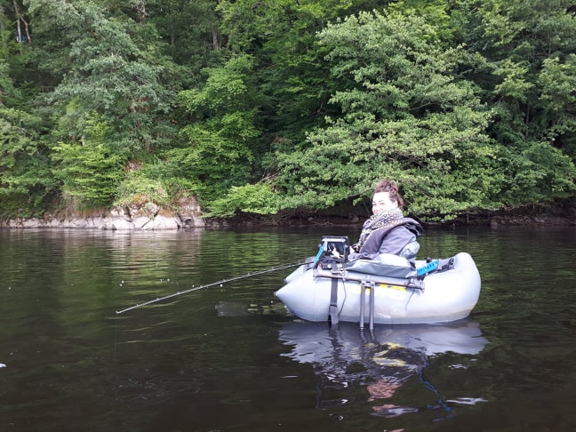 Initiation pêche du silure en float tube en lacs de barrage Creusois