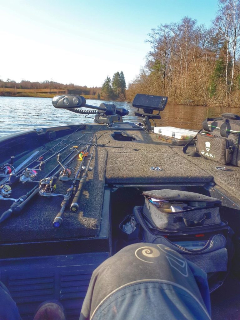 Bassboat ranger 170vx