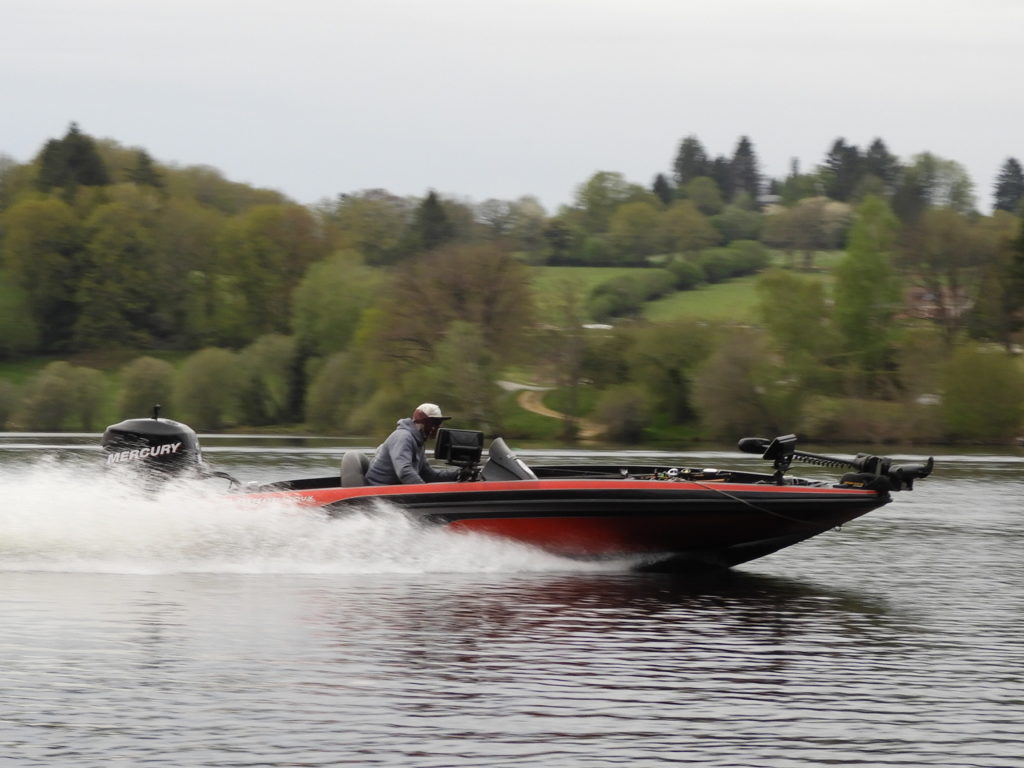 le bass boat